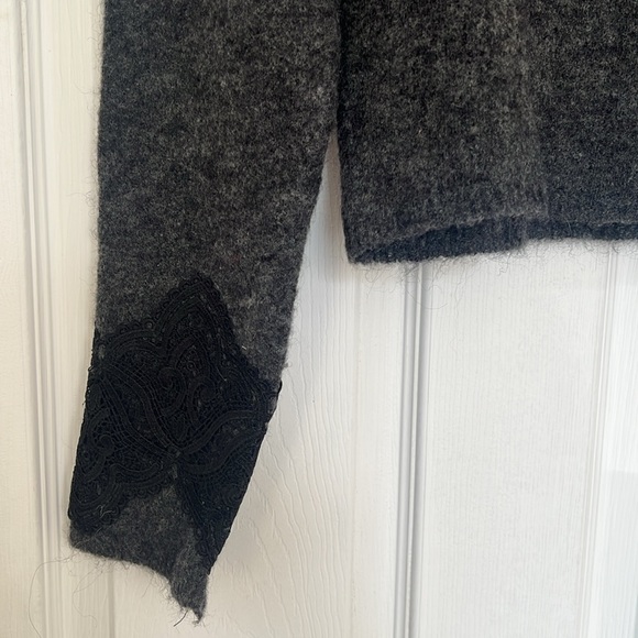 New Zara Women’s Wool Blend Dark Gray Knit Sweater/ Jumper, Size Medium - Picture 3 of 5